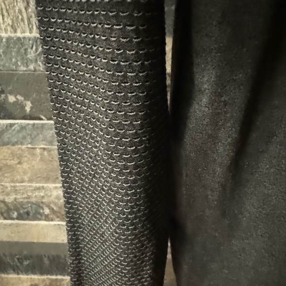 Fabletics Top L - Picture 3 of 6